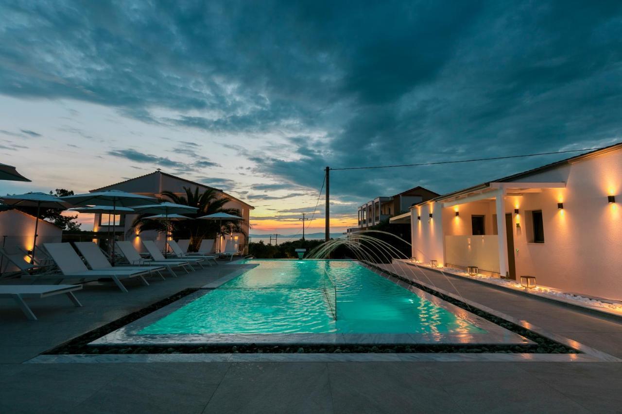 Pachis Escape Suites Luaran gambar